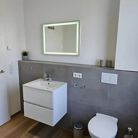 Im Neubau Apartman