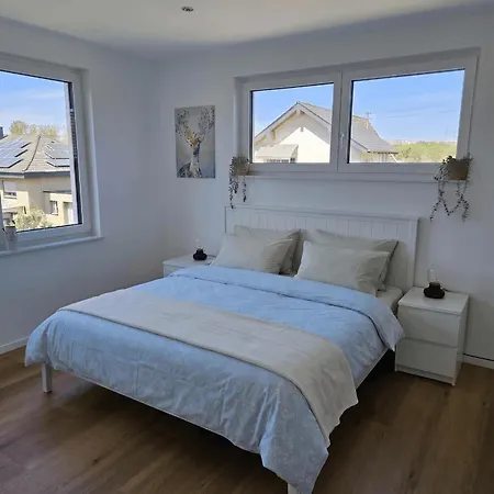 Im Neubau Apartman